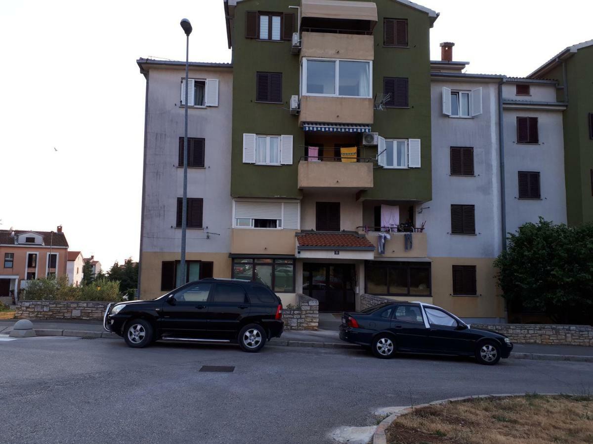 Apartment Korni Poreč Extérieur photo